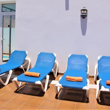 Casas Luis With Private Pool Puerto del Carmen