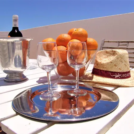 Vakantiehuis Casas Luis With Private Pool Puerto del Carmen (Lanzarote)